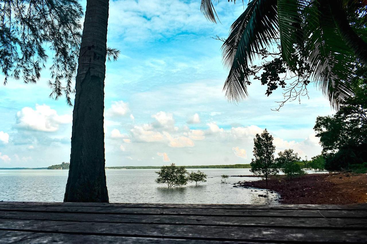 12Haven Stunning Seaside Luxury Villa Pd With Kids Pool Port Dickson Exterior foto